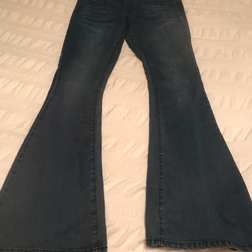Kenneth Cole Flair Stretch Waistband Jeans 10